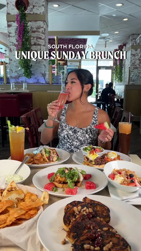 Mana Greek Fusion in Jupiter showing brunch, unique dishes, greek fusion food, video by explorewithgg on TikTok