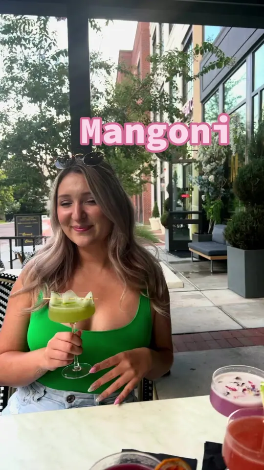 MANGONI Italian Market Pizza in Winter Garden showing review, visit, casual dining, elevated dining scene, video by samanthalongton on TikTok
