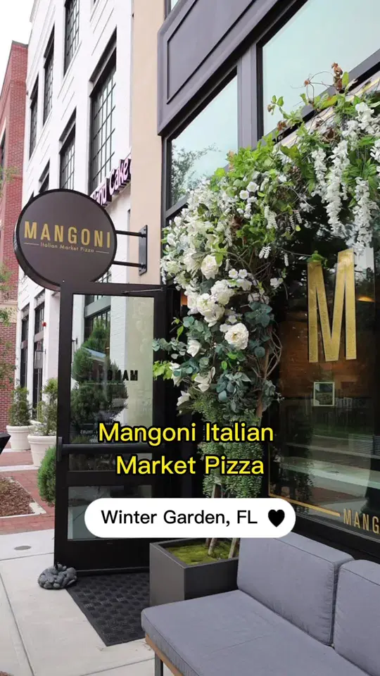 MANGONI Italian Market Pizza in Winter Garden showing artisan pizzas, focaccia bread sandwiches, salads, yummy drinks, video by sunshineandkeylimeblog on TikTok
