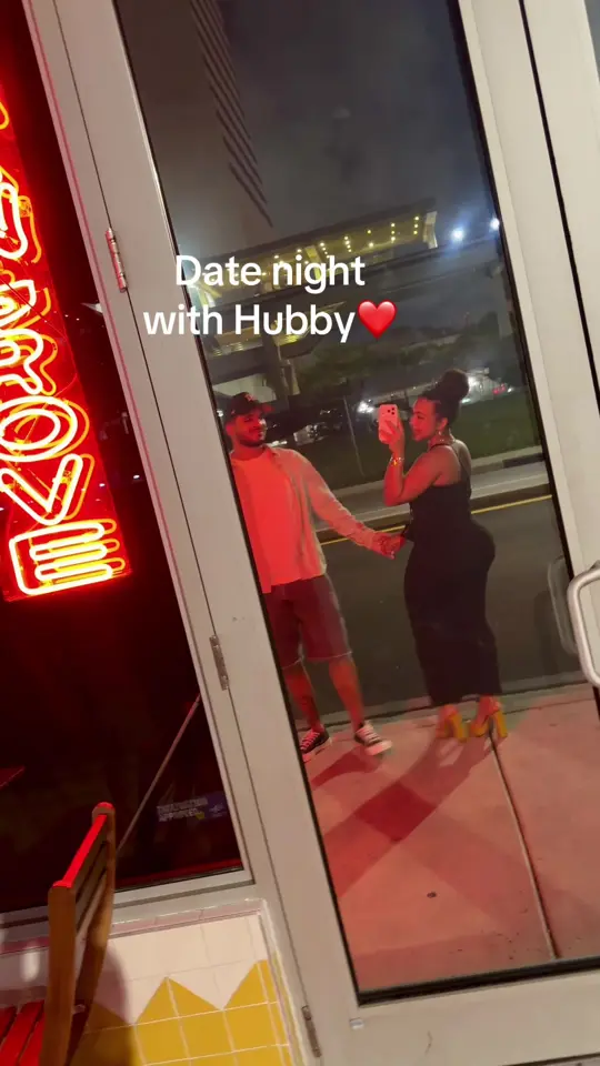 Mangrove in Miami showing food, vibes, video by kiki_fdez on TikTok