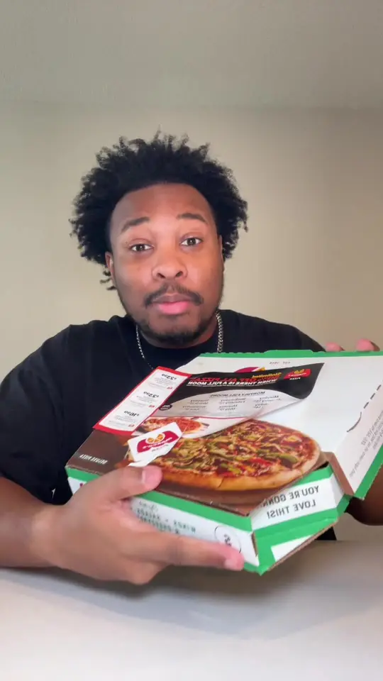 Marco's Pizza on TikTok, video by nelliseats