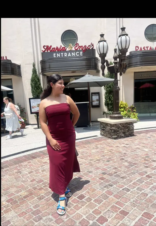 Maria & Enzo's Ristorante in Lake Buena Vista showing review, visit, food, handmade rigatoni, caesar salad, video by alonoemi on TikTok