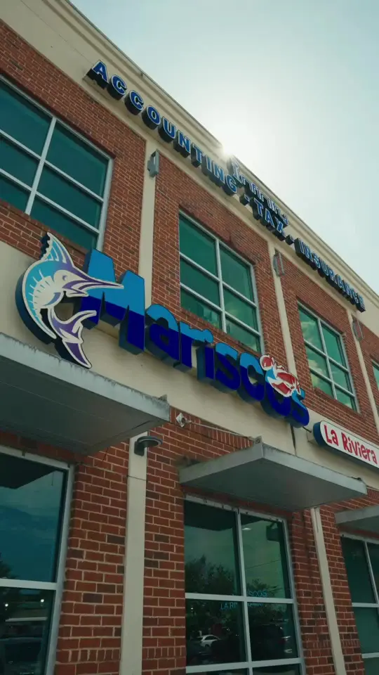Mariscos La Riviera Nayarit in Lawrenceville showing restaurant, visit, mexican seafood, video by mariscoslarivieranayarit on TikTok