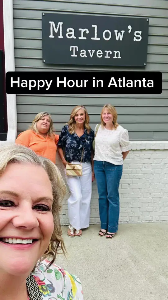 Marlow's Tavern in Orlando showing happy hour, hummus, crab nachos, ahi tuna poke with wonton chips, chicken piccata, wine, video by chicagogirlsouthernworld on TikTok