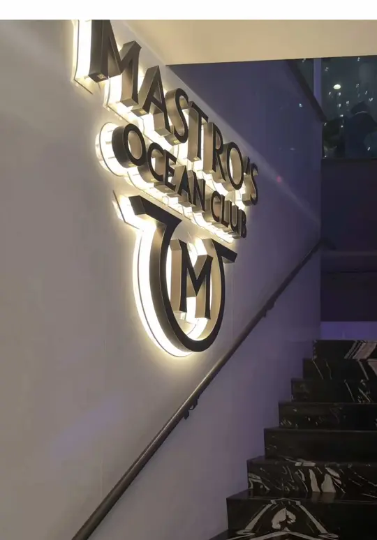 Mastro's Ocean Club in Miami showing review, shrimp, lamb chops, video by dinadiscovers_ on TikTok