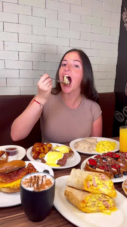 Mayor's Cafe Miami Lakes in Miami Lakes showing breakfast, french toast, brunch, video by treatyoselfeverywhere on TikTok