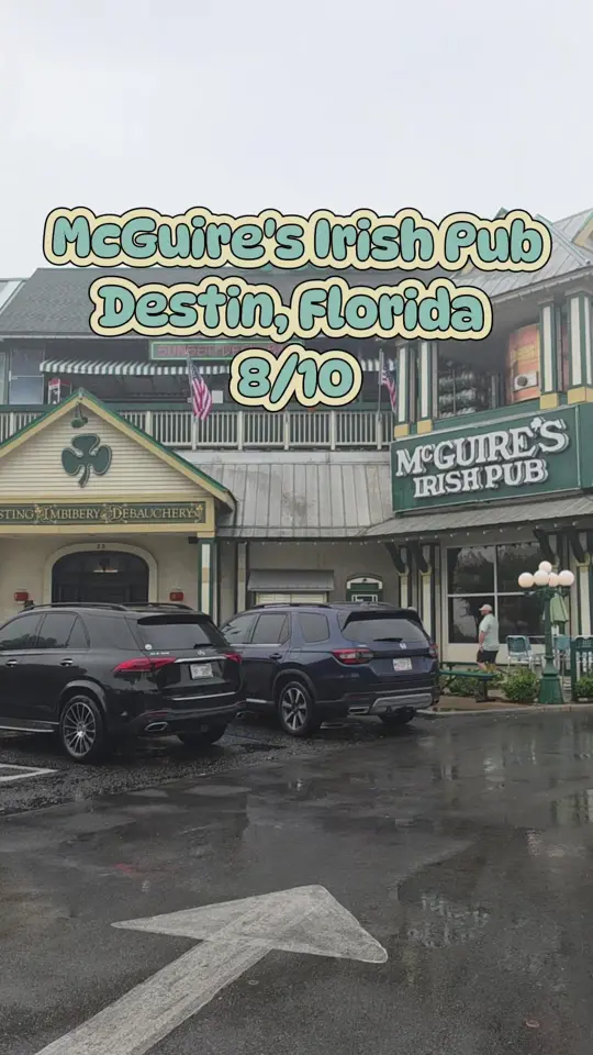 McGuire's Irish Pub of Destin in Destin showing review, atmosphere, pumpernickel bread, video by musebymw on TikTok