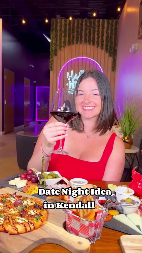  in Florida showing date night, wine, charcuterie board, video by treatyoselfeverywhere on TikTok