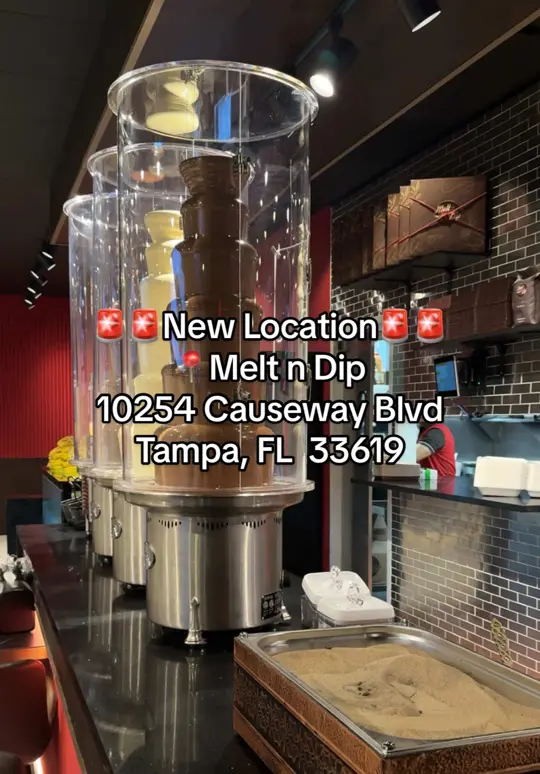 Melt N Dip in St. Petersburg showing review, cream and dream, video by mimigoesplaces on TikTok