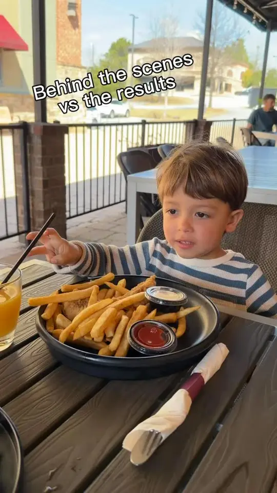 Metropolis Cafe in Greensboro showing cafe, kids menu, video by Metropolis Cafe Lake Oconee on Facebook