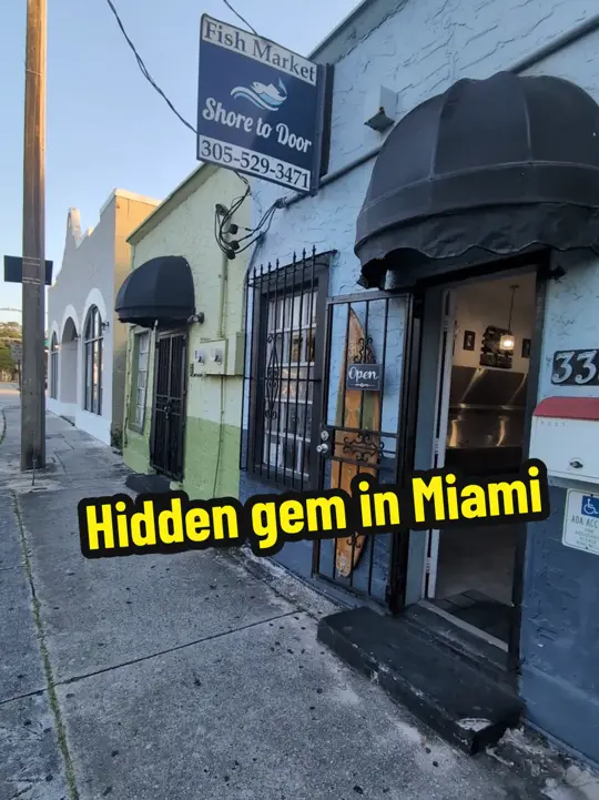 Miami Shores Fish Market \ in Miami showing restaurant visit, atmosphere, video by joelthenose on TikTok