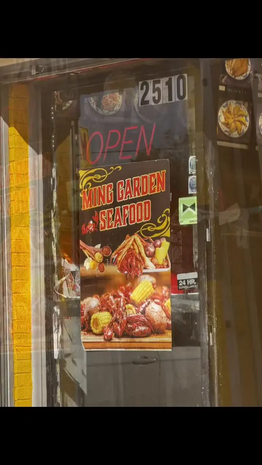Ming Garden Chinese Restaurant in Savannah showing seafood, chinese restaurant, video by shericasnowden on TikTok