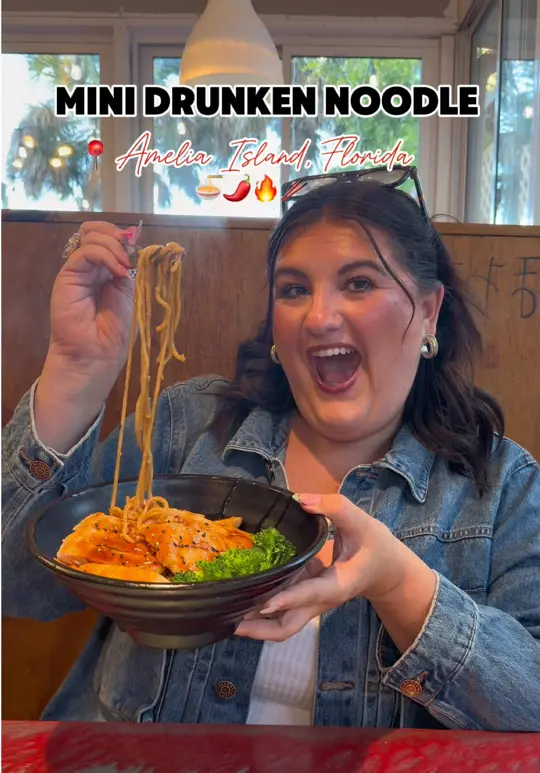  in Florida showing review, visit, appetizer sampler, teriyaki chicken bowl, lo mein, video by mangiawithtay on TikTok