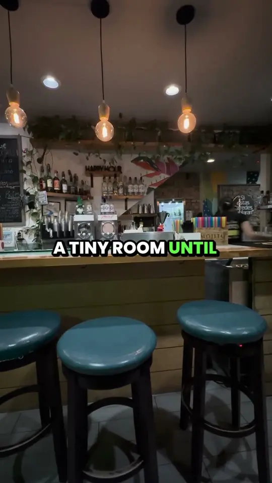 Mint to Be Mojito Bar and Bites in Savannah showing cocktail, margarita, video by Eat It and Like It on YouTube