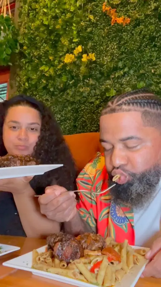 Miss Conduck in Atlanta showing review, oxtail with rice and peas, curry chicken roti, oxtail rasta pasta, brown stew chicken, curry goat, coconut shrimp, video by Kristen Truitt on Facebook