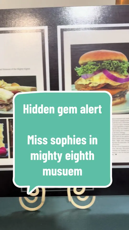Miss Sophie's Kitchen in Pooler showing review, atmosphere, customer service, prices, video by foodiereviewguy on TikTok