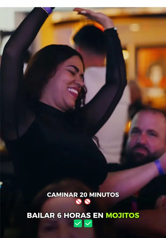 Mojitos Calle 8 in Miami showing atmosphere, live music or dj, video by mojitoscalle8 on TikTok