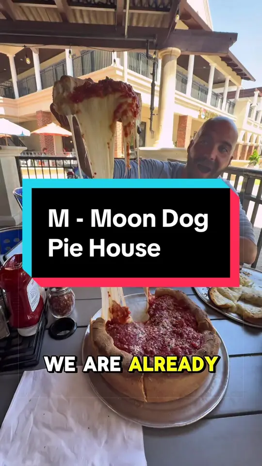 Moon Dog Pie House in St. Johns showing pizza review, mac & cheese pizza, video by stephandriles on TikTok