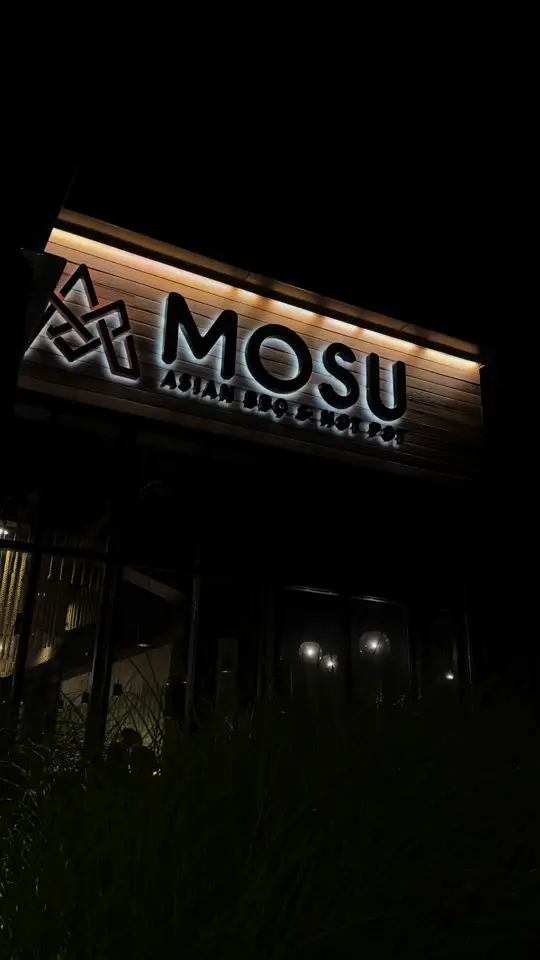 MOSU in Albany showing restaurant, halal asian bbq, all-you-can-eat, grilling at table, video by halalbanyeats_ on TikTok