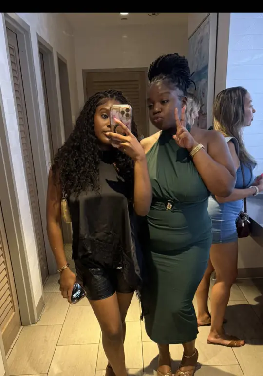 Moxies Miami Restaurant in Miami showing food review, calamari, video by thane3sha on TikTok