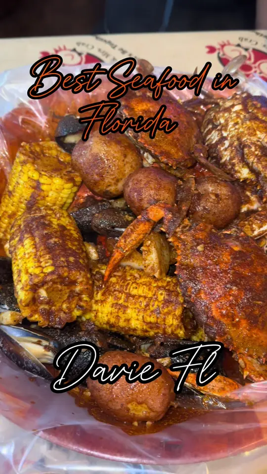 Mr. & Mrs. Crab Juicy Seafood & Bar - Gainesville in Gainesville showing seafood boil, drinks, video by weeatfoodsoflo on TikTok