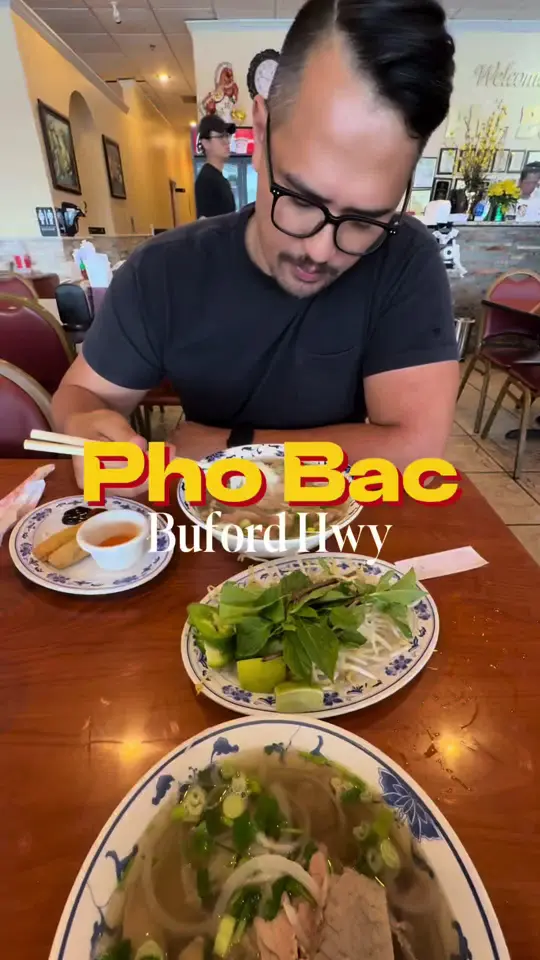 Nam Phuong Buford Highway in Atlanta showing review, pho, gỏi cuốn (fresh spring rolls), chả giò (fried spring rolls), video by chrismomongan on TikTok