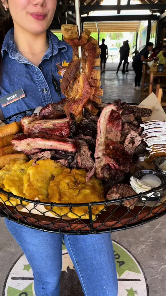 Nando Grill Campestre – Carne en Vara & Steakhouse in Miami showing carne en vara, steakhouse, family atmosphere, video by nandogrill on TikTok