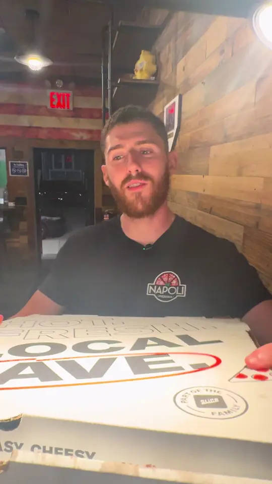 Napoli Pizza N Pasta in Melbourne showing pizza, video by napolipizzasi on TikTok