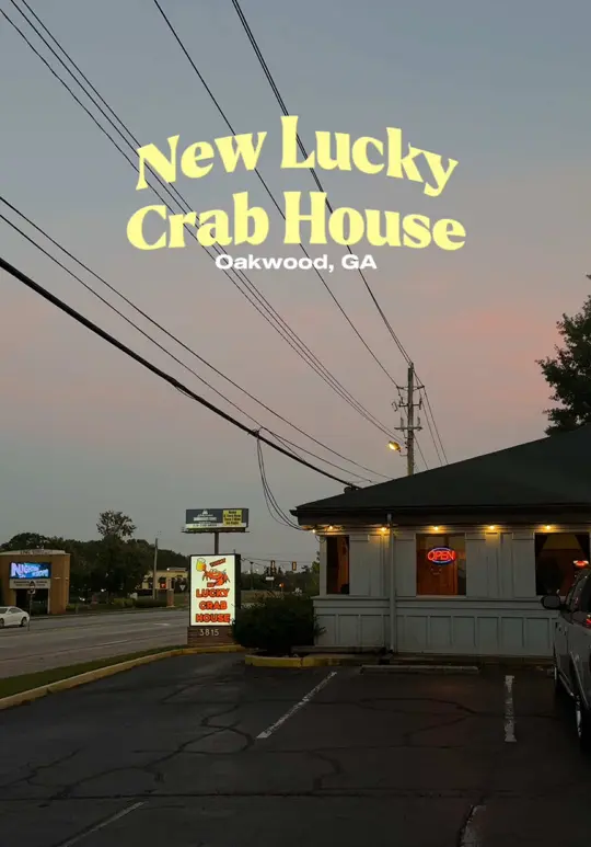 New Lucky Crab House in Oakwood showing review, seafood boil, video by gbyym on TikTok