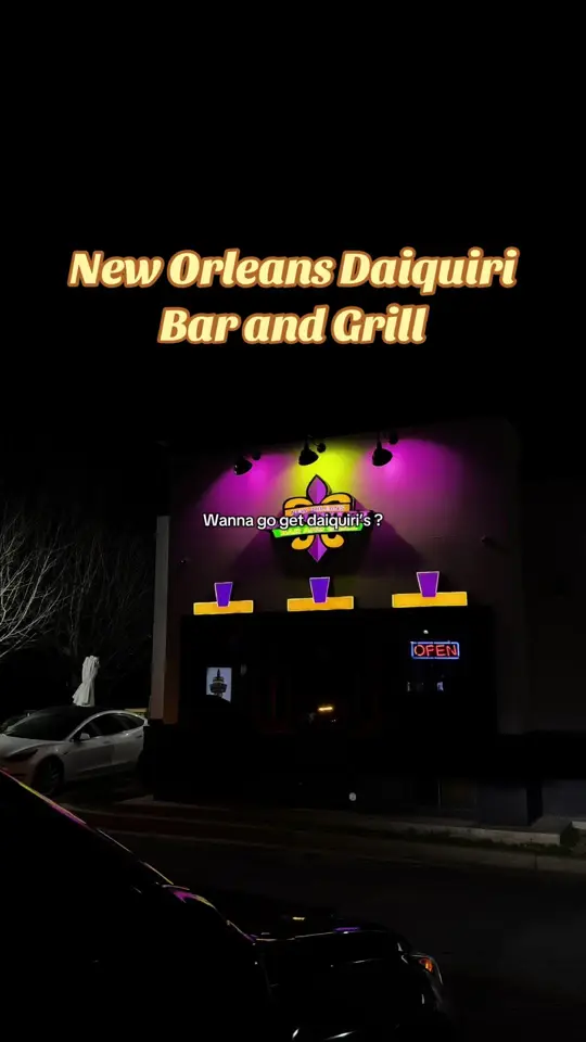 New Orleans Daiquiri Bar & Grill in Atlanta showing review, daiquiri, food, video by adoreearii__ on TikTok