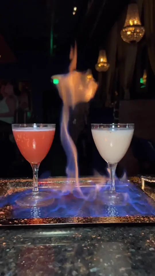 No Man's Land in Fort Lauderdale showing visit, creative drinks, video by eatwithdami on TikTok