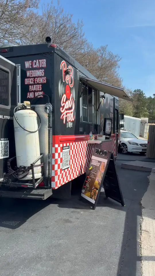 NoFo Brew Co in Cumming showing food truck, soulfood, visit, video by Mwl Soulfood on Facebook