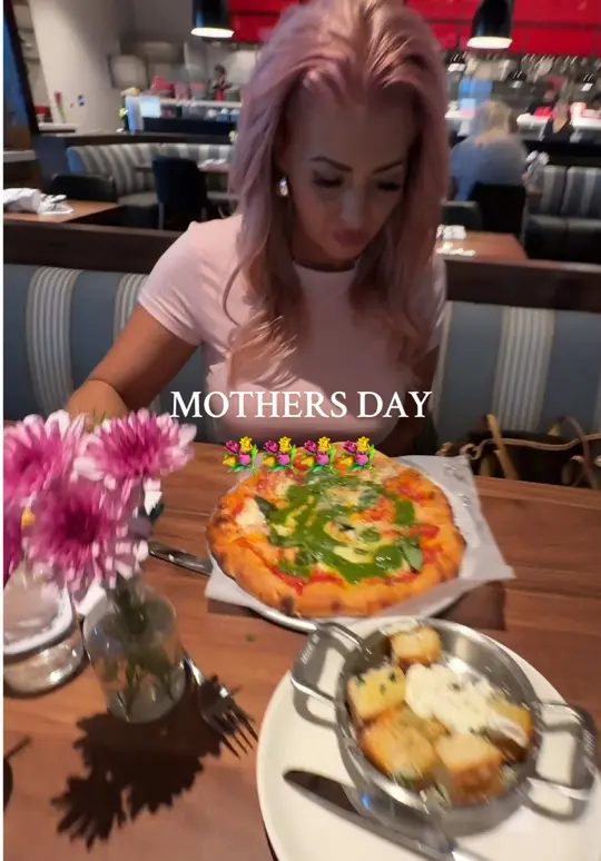 North Italia in Aventura showing review, visit, video by lexieevanss on TikTok