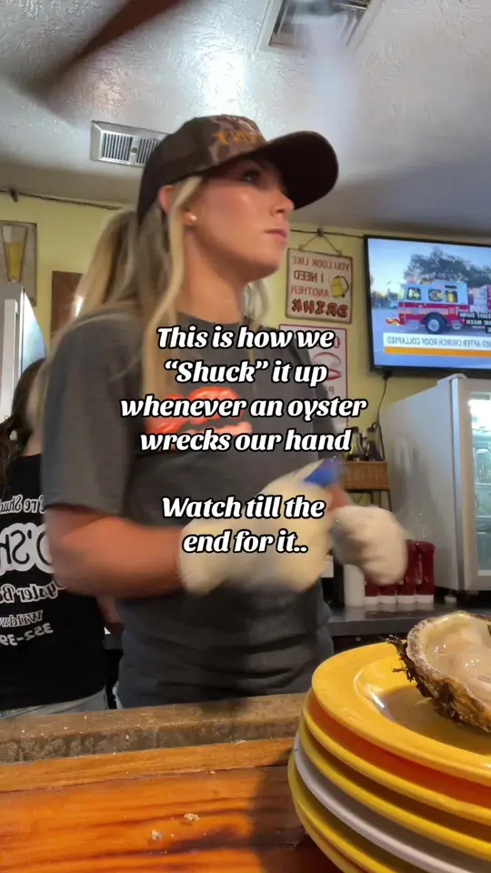 O'Shucks Oyster Bar & Grill in Wildwood showing oyster shucking, oysters, video by ohbriimarie on TikTok