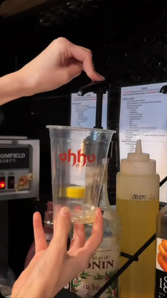 Ohho Noodles Market in Coral Gables showing drink, bubble tea, video by Ohho Noodles Market on Facebook