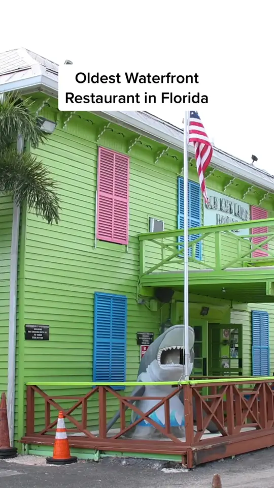 Old Key Lime House in Lantana showing waterfront restaurant, key lime pie, tiki bar, live music, video by thepalmbeaches on TikTok