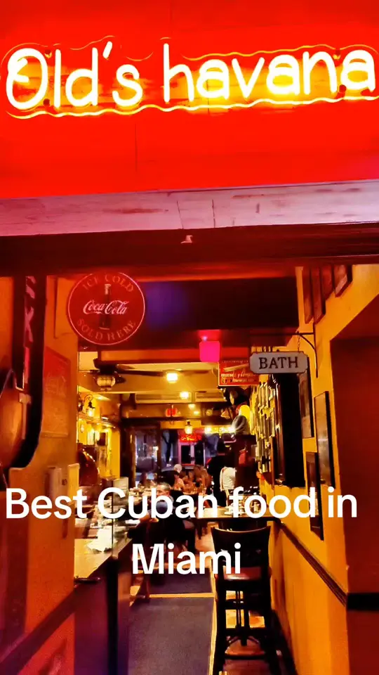 Old's Havana in Miami showing restaurant, cuban cuisine, cocktail, coconut mojito, live music, vintage decor, video by cyd.red on TikTok