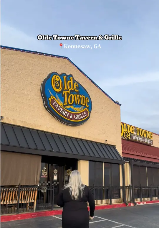 Olde Towne Tavern & Grille in Kennesaw showing burger, pizza, pretzel, video by itsjennanicoless on TikTok