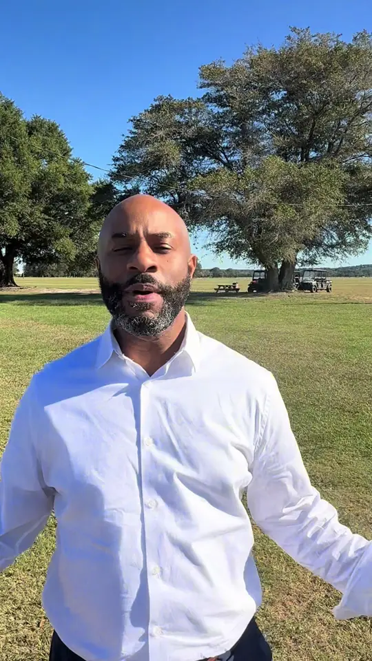 'Orleans on Carroll Street in Perry showing small town tour, visit, video by olubrownforgovernor on TikTok