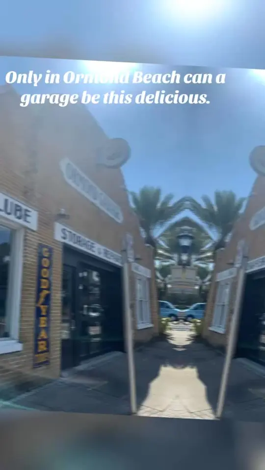  in Florida showing restaurant, atmosphere, visit, video by Lizzie Living Local on Facebook