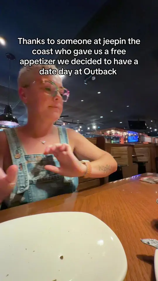 Outback Steakhouse on TikTok, video by carebearjeepgirl
