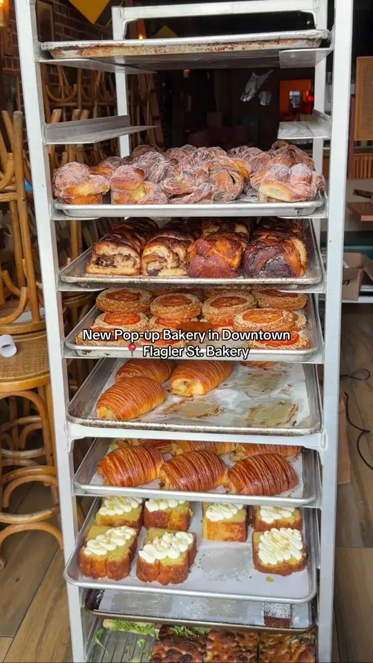 Over Under in Miami showing bakery, miso caramel bar, cubano paine suisse, olive oil cake, gabagool sammy, chocolate babka, video by iviethefoodie on TikTok