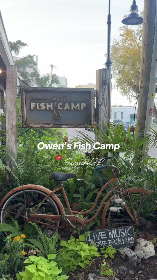 Owen's Fish Camp - Lakewood Ranch in Lakewood Ranch showing restaurant visit, live music, patio drinks, video by srqtiff on TikTok