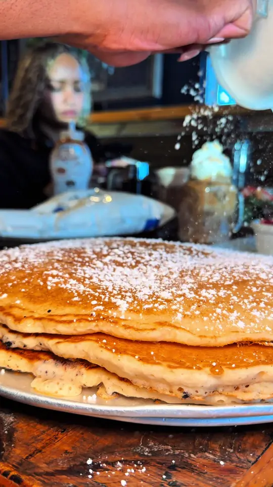 Oy! in Atlanta showing food, pancakes, video by oyresturaunts on TikTok