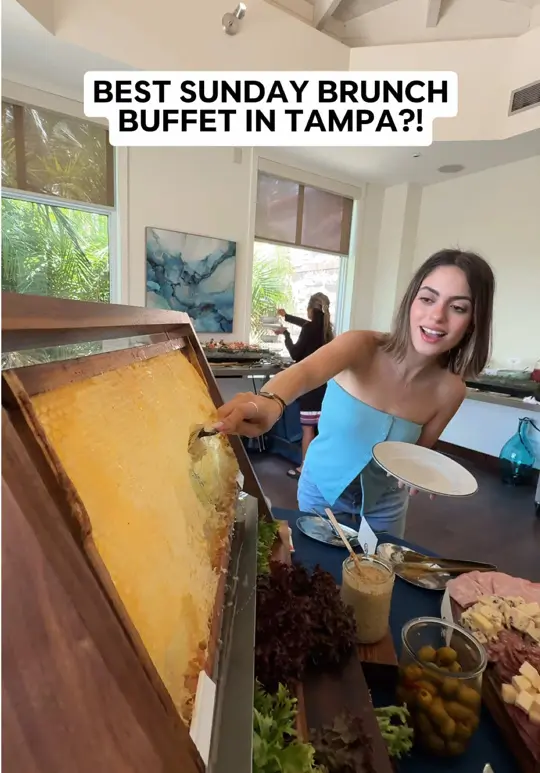 Oystercatchers in Tampa showing brunch, buffet, bottomless mimosas, video by foodbytiana on TikTok