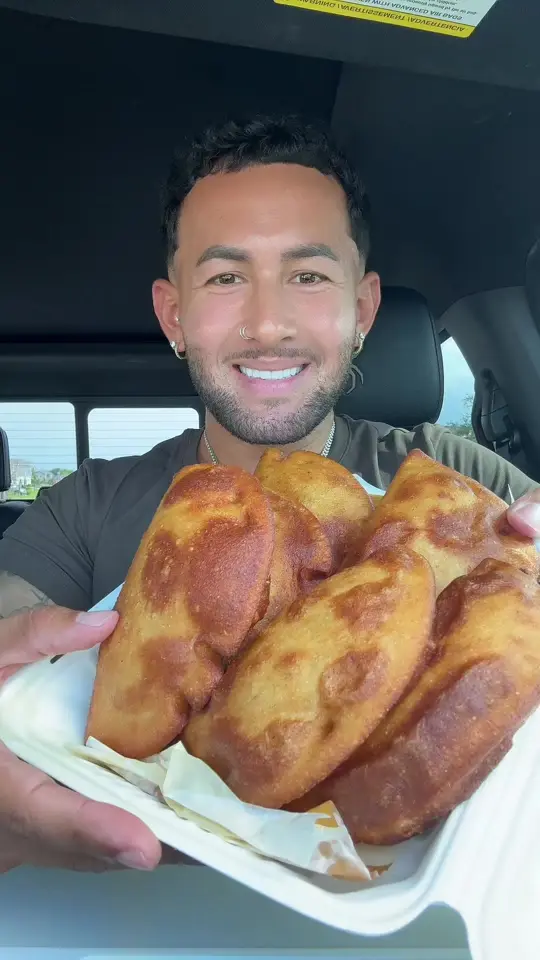  in Florida showing food, venezuelan empanadas, video by eatwithprodigioo on TikTok