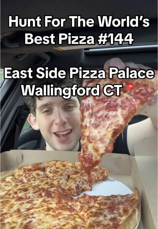 Palace Bar & Restaurant in Miami Beach showing pizza, food review, video by munchermatt on TikTok