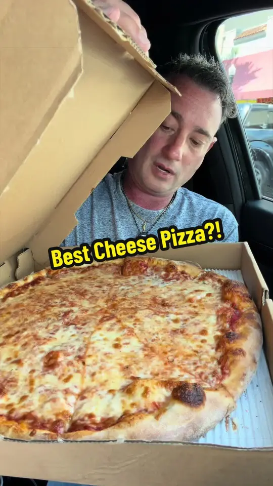 Palace Southside in Lakeland showing review, new york style cheese pizza, video by foodiejustice on TikTok