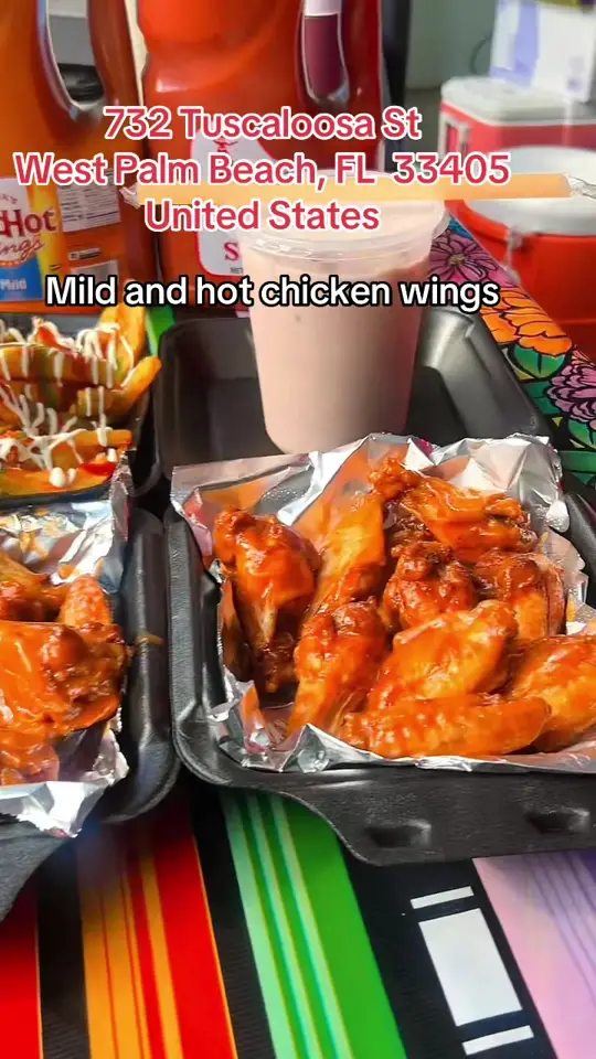 Palm Beach Hot Chicken in Oakland Park showing food, chicken wings, video by elizabethmm73 on TikTok