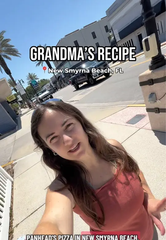 Panheads Pizzeria in New Smyrna Beach showing review, visit, pizza, pepperoni pizza, smoked bbq wings, homemade ranch, vinegar coleslaw, video by momvibesnicole on TikTok